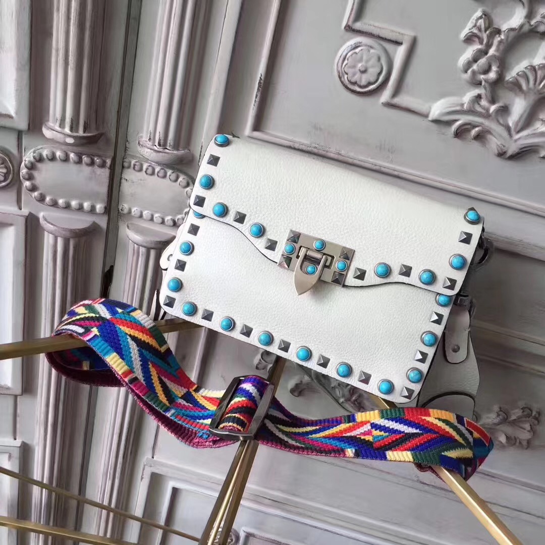 17112712��ɫ����